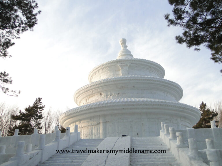 A life sized model of the Tian Tan sky temple from Beijing built out of snow